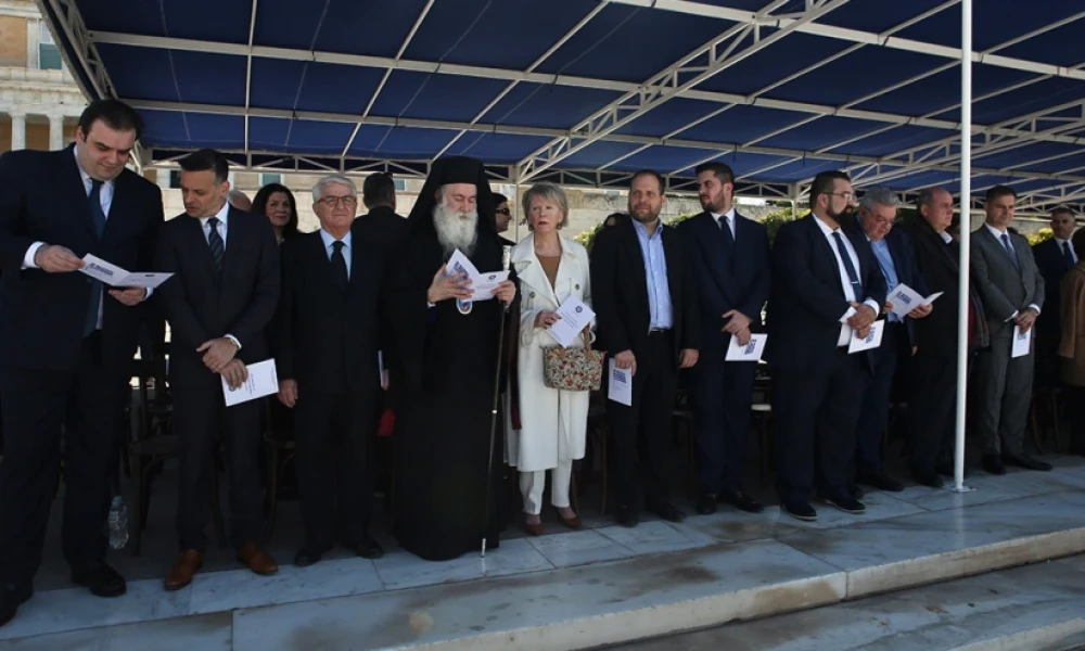 25η Μαρτίου: Βίντεο και εικόνες από την παρέλαση στη κέντρο της Αθήνας